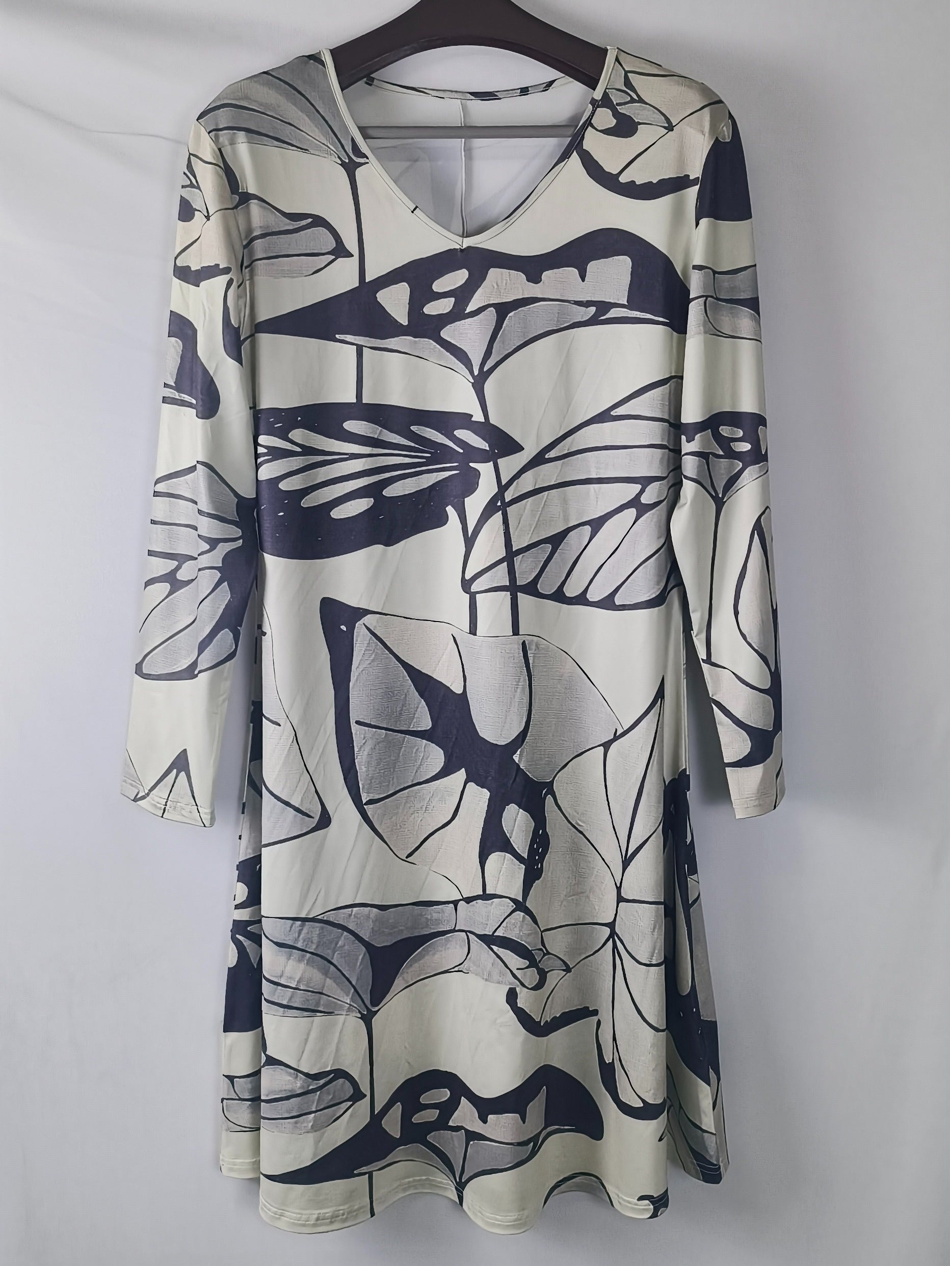  Casual Dress Women's Allover Print Long Sleeve V Neck Mini Dress