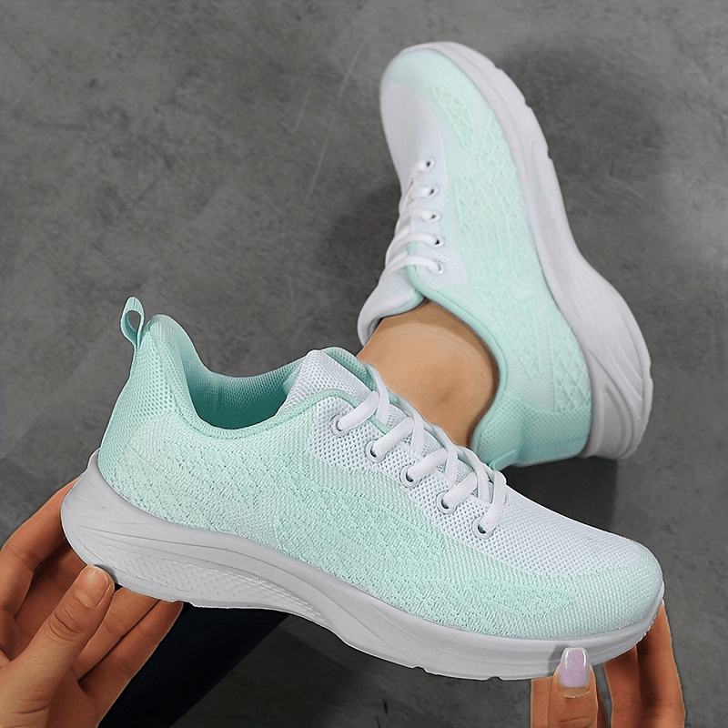 Women's Mesh Breathable Tennis Sports Shoes Lightweight Non slip Travel Shoes