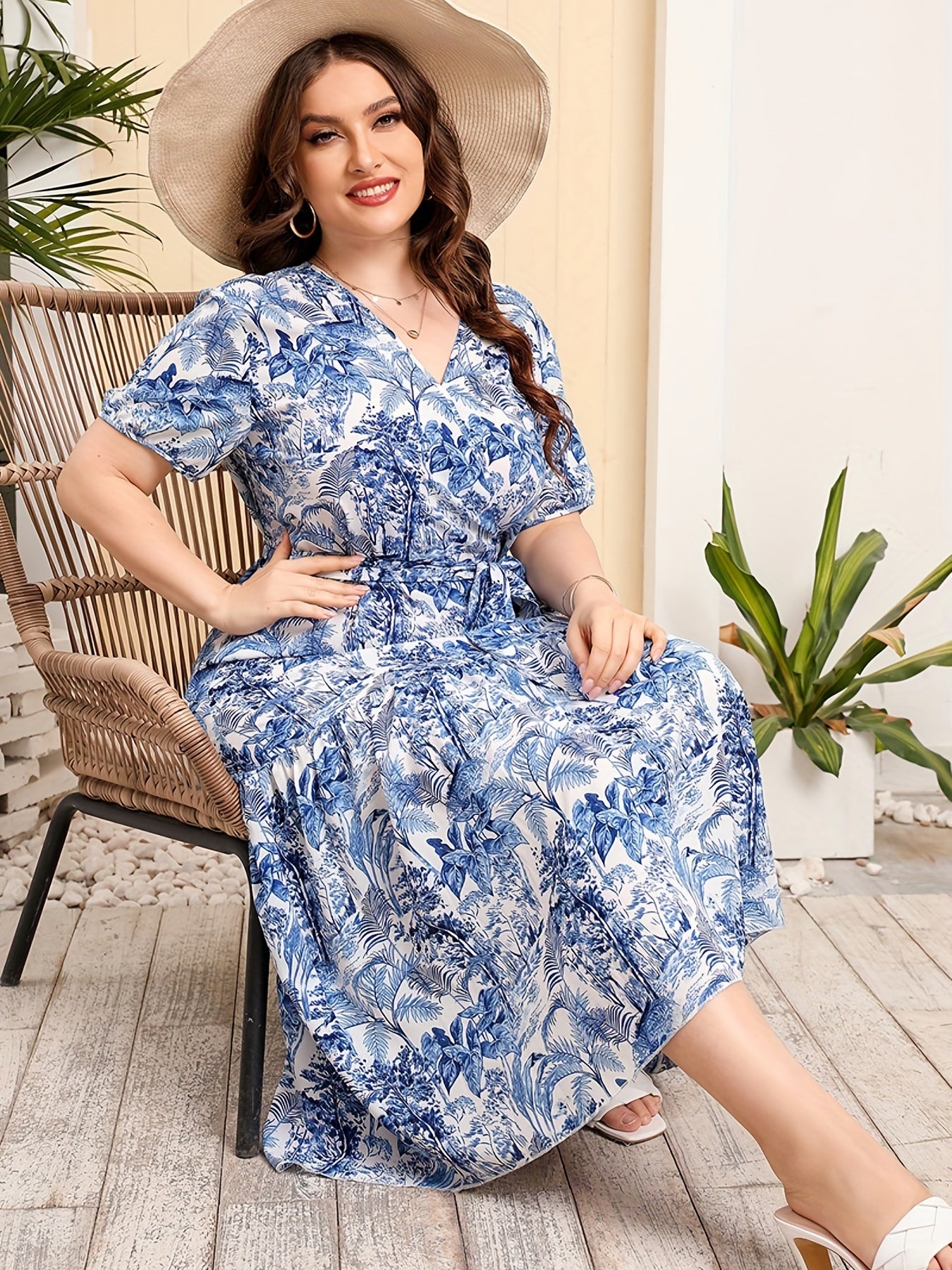 Toile Print Short Sleeve V Neck Plus Size Dress