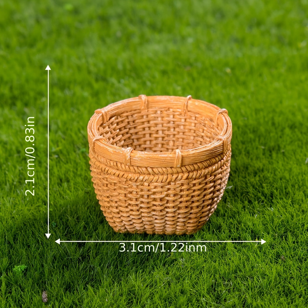 Miniature Round Basket for Dollhouse Gardening Decor