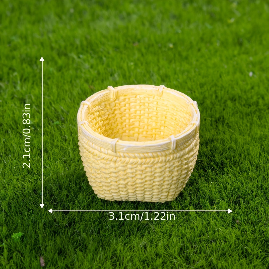 Miniature Round Basket for Dollhouse Gardening Decor