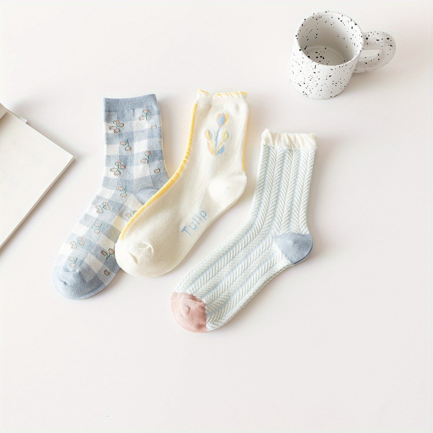3 Pairs Tulip Ruffle Socks Sweet & Mid Tube Women's Stockings