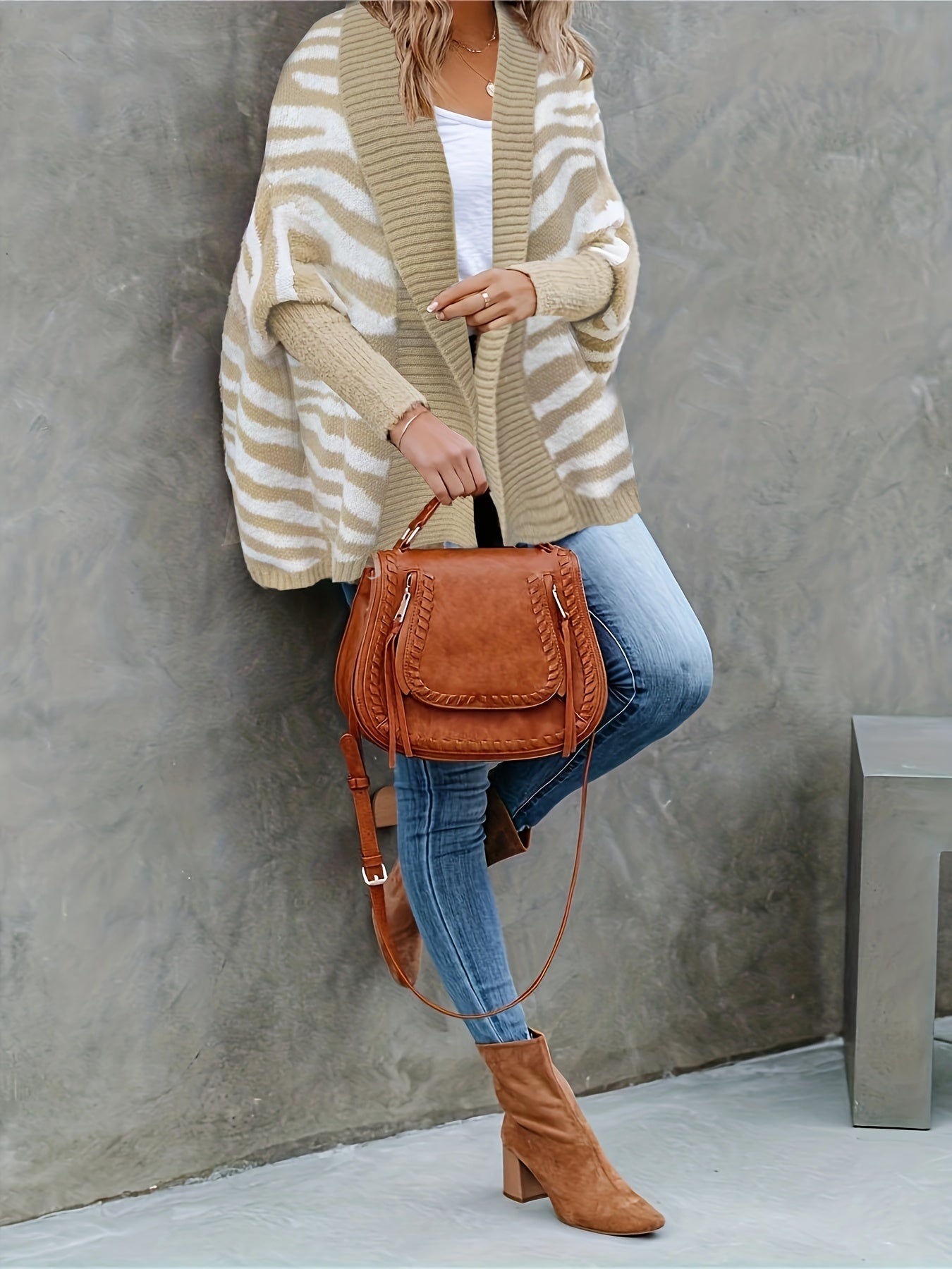  Women's Stripe Print Bat Sleeve Cardigan