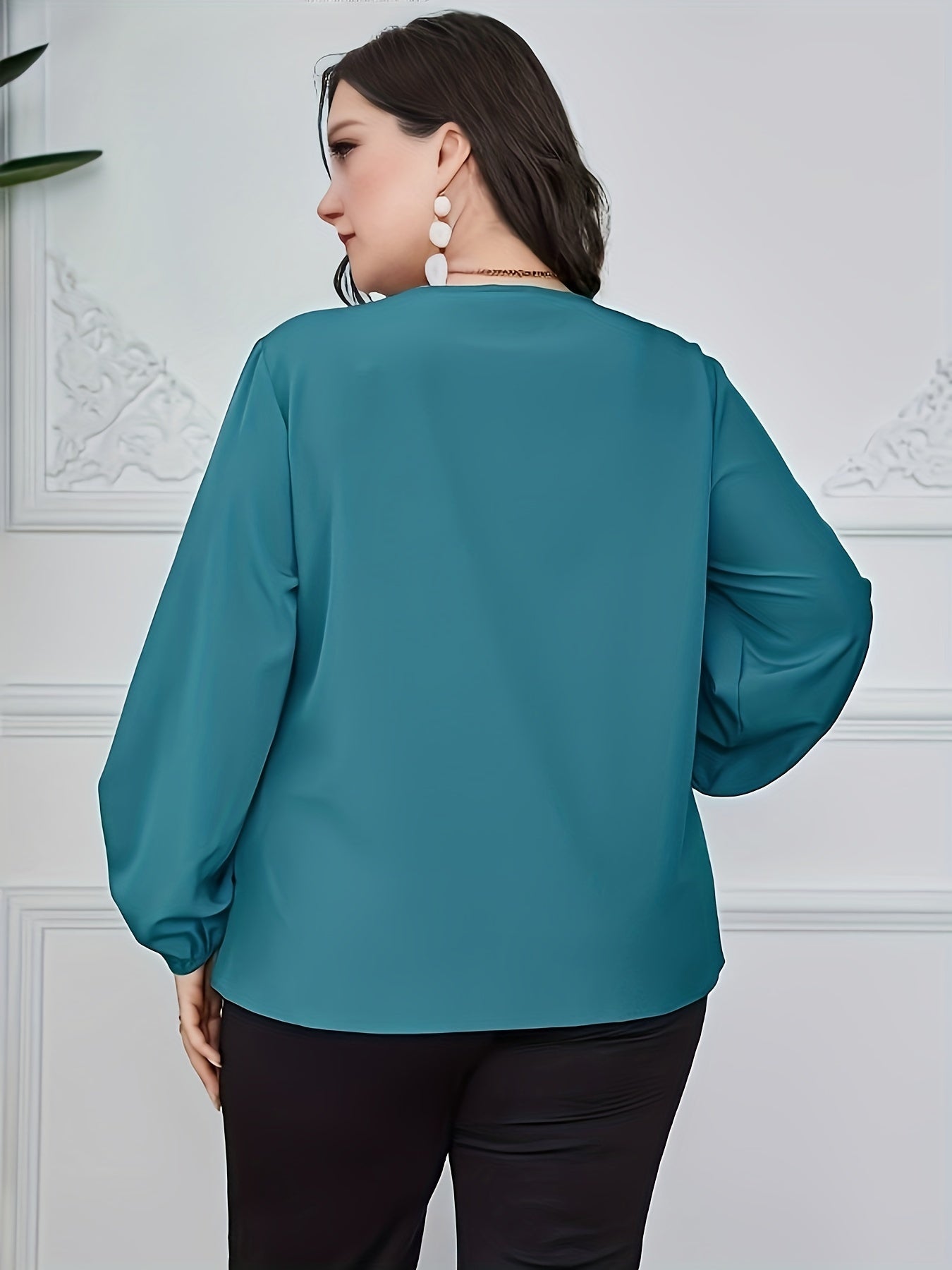  Ruffle Trim Lantern Sleeve Blouse