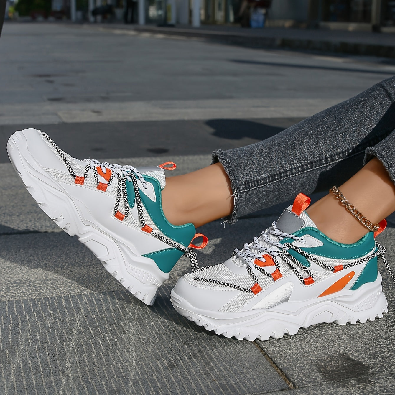 Women's Chunky Sneakers Lace up Front Casual Mesh Sports Shoes