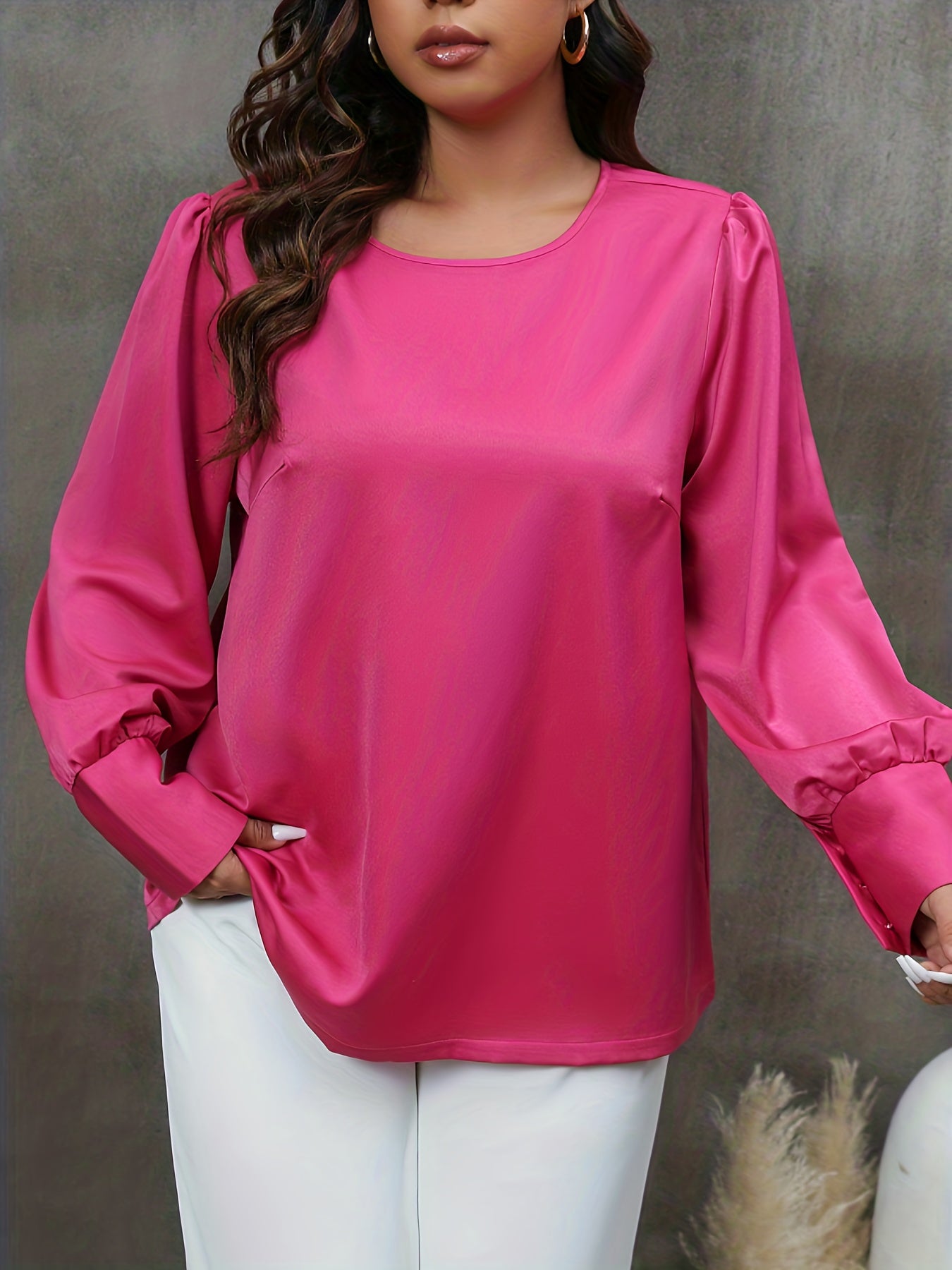  Solid Long Sleeve Round Neck Button Decor Blouse