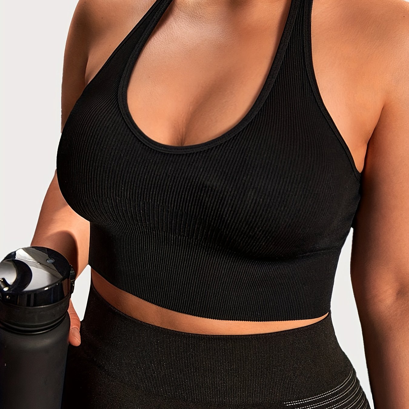  Ribbed Ring Decor Halter Neck Sports Bra