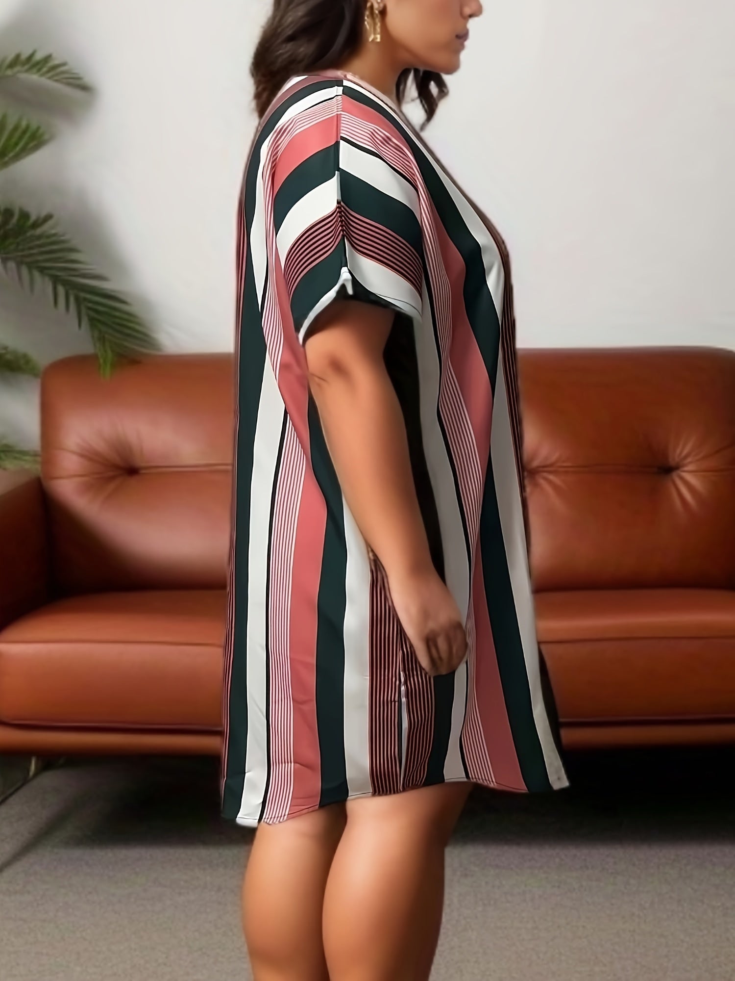  Striped Print Short Sleeve Dress