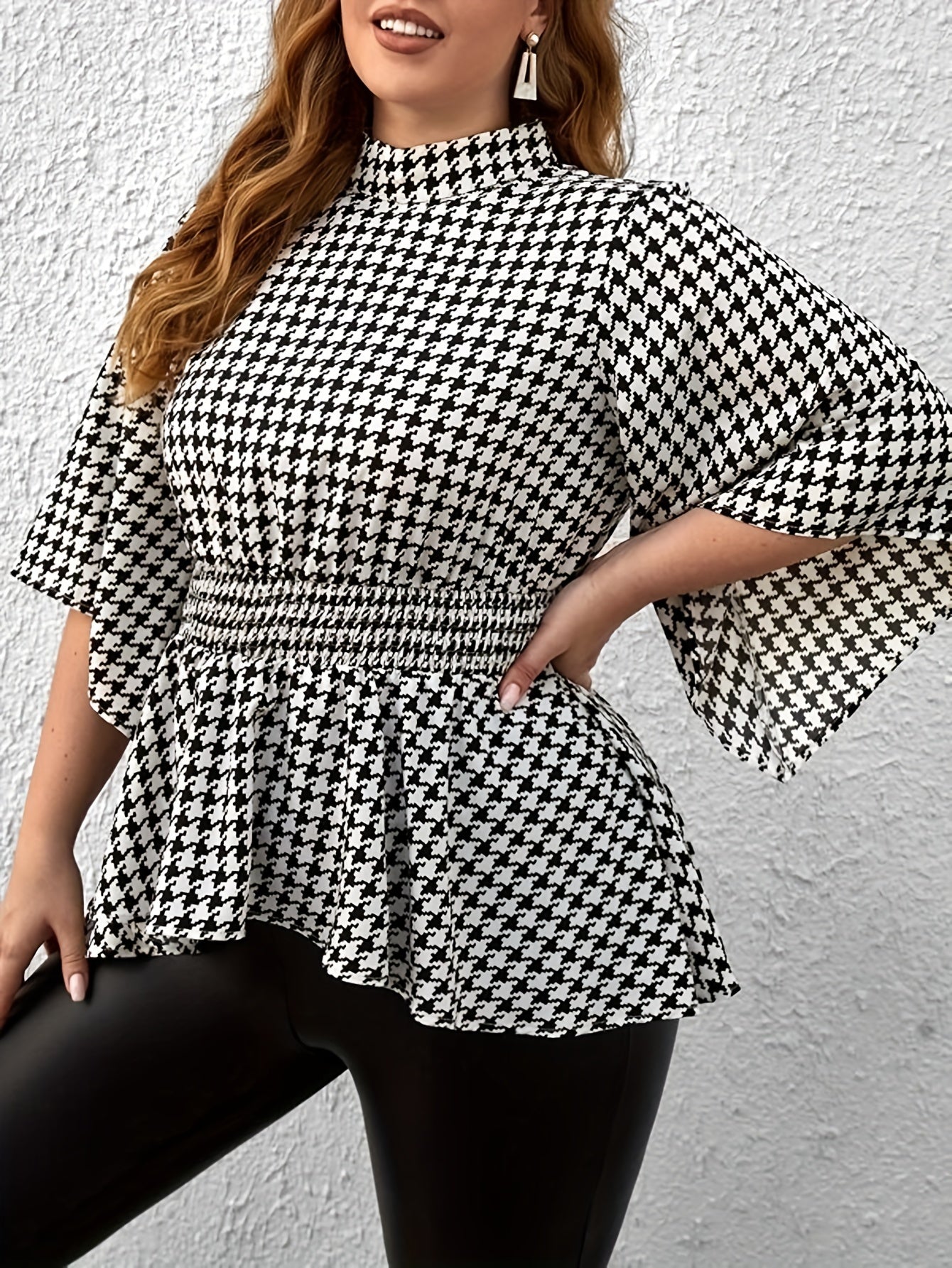  Houndstooth Print Nipped Waist Peplum Top