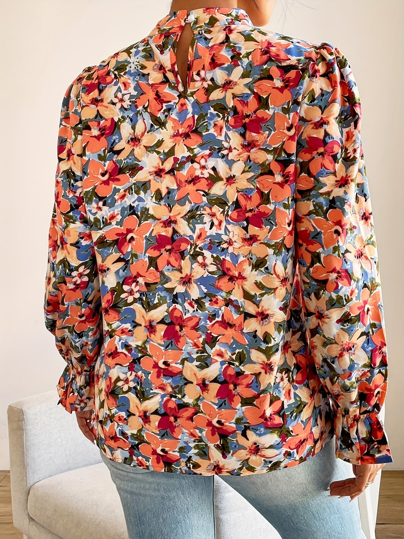  Floral Print Lantern Sleeve Mock Neck Top
