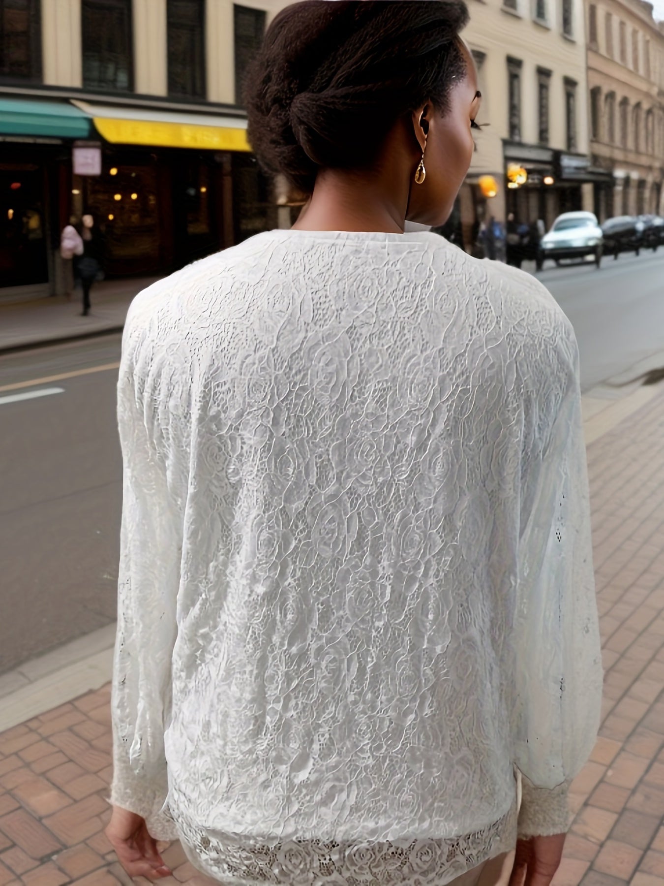  Solid Lace Lantern Sleeve V Neck Top