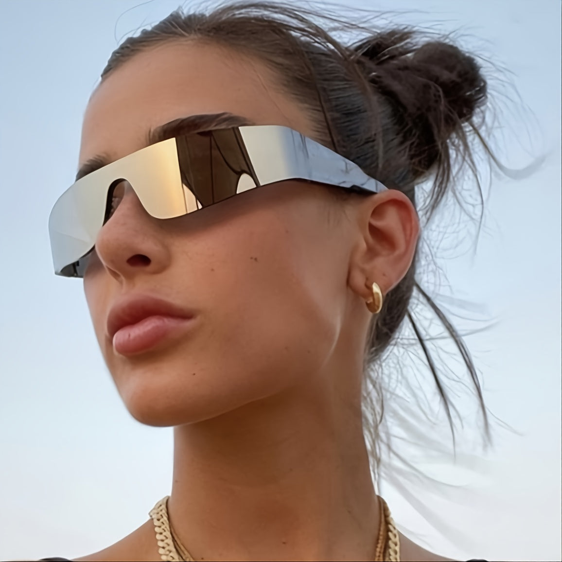 Rimless Futuristic Ladies Sports Sunglasses
