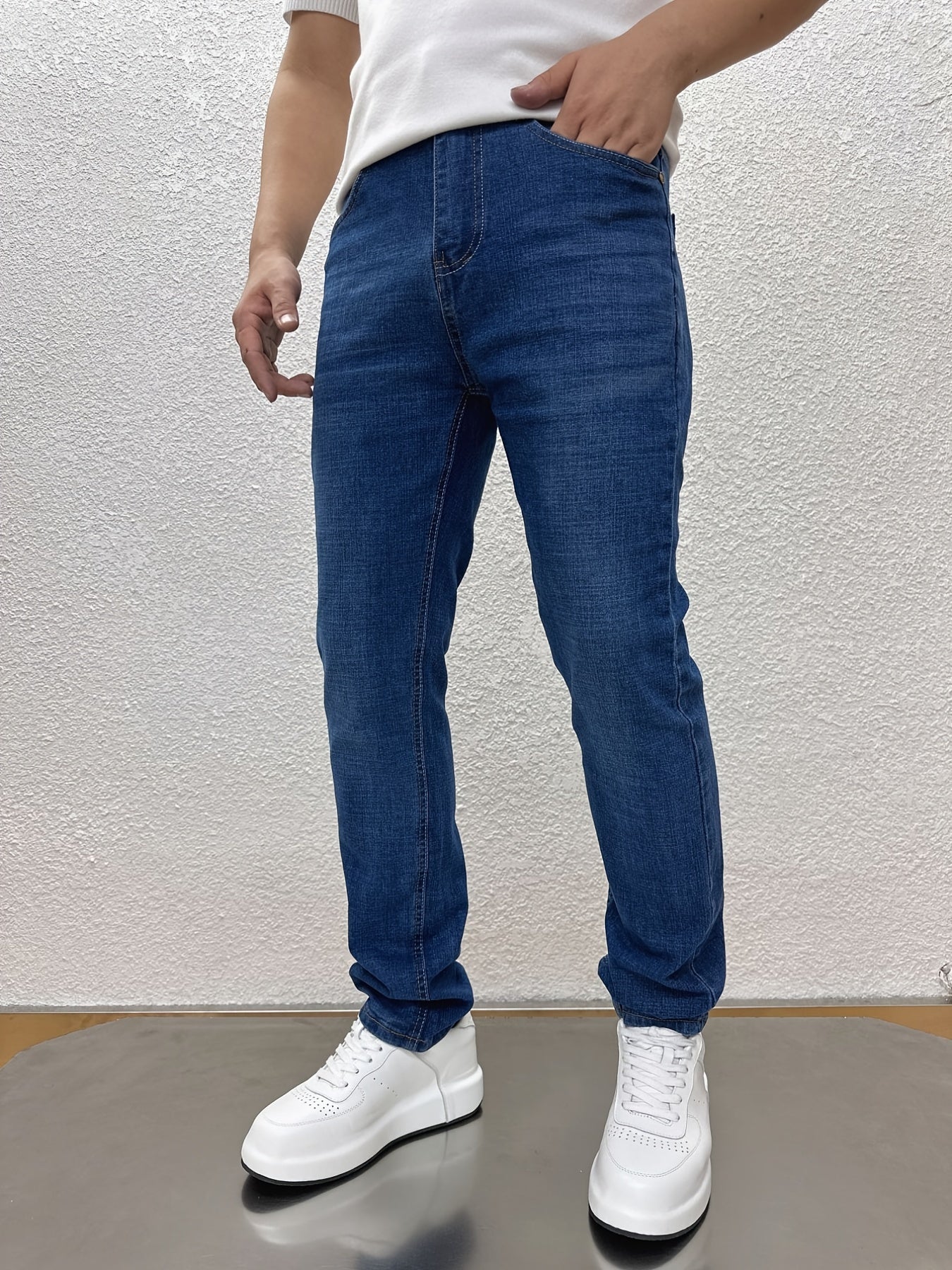 Men's Casual Straight Stretch Jeans