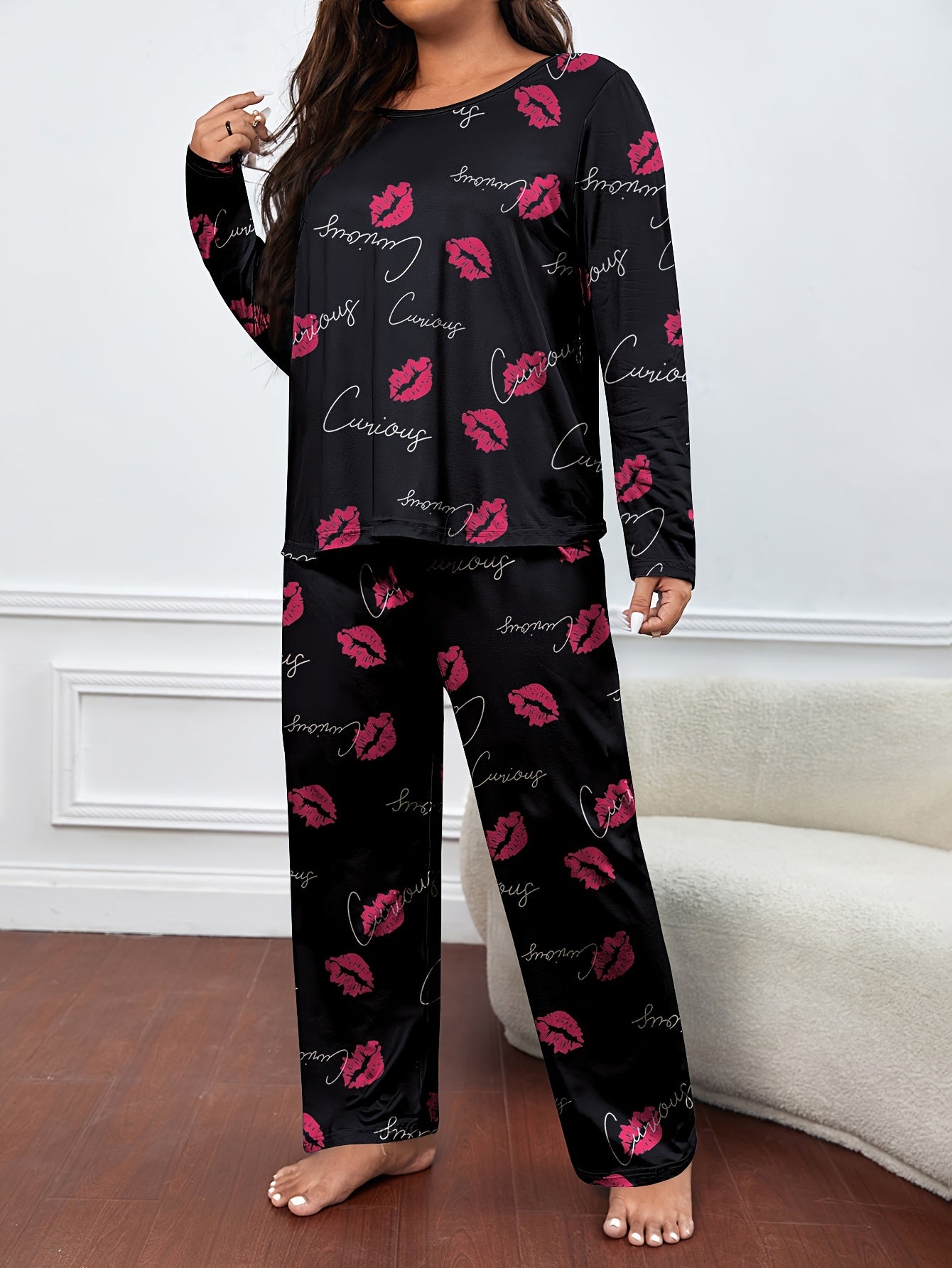  Kiss & Letter Print Pajamas Set Round Neck Long Sleeve