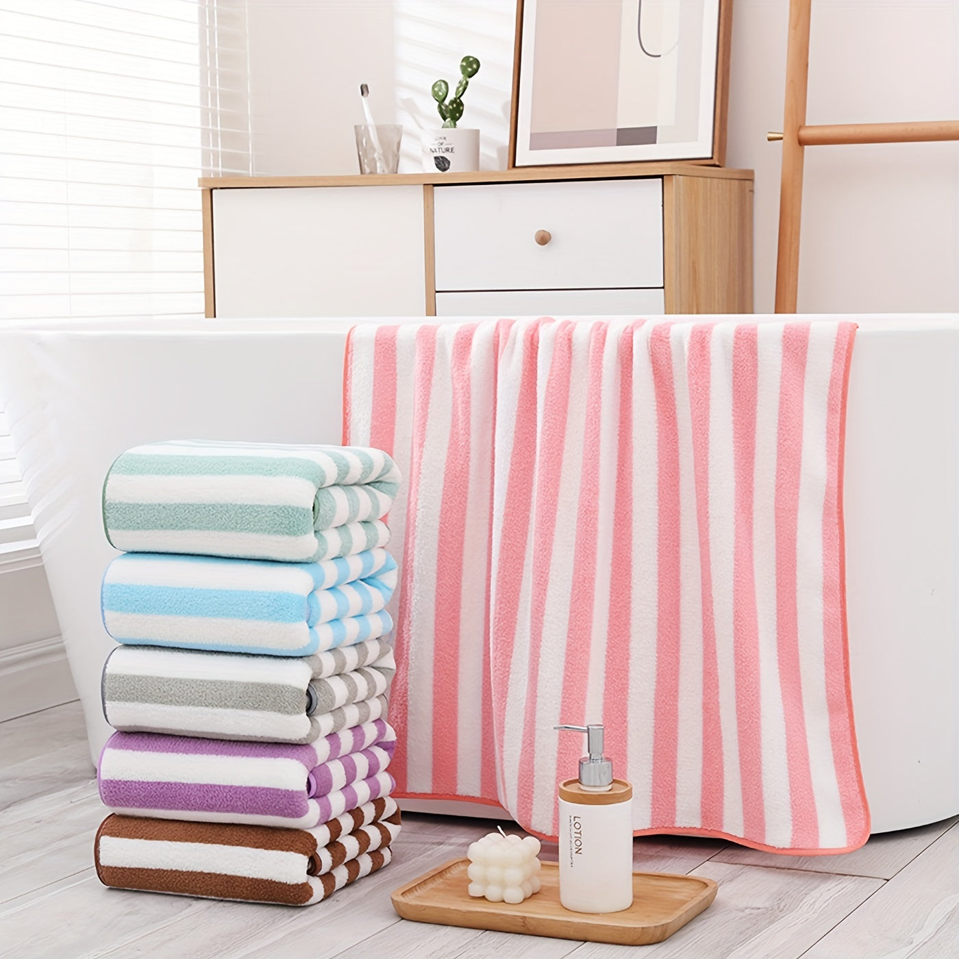 Strip Pattern Bath Towel Absorbent Coral Velvet Towel for Adults