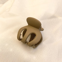 Matte Solid Hair Claw Clip Non Slip Strong Hold Grip Hair Jaw Clip