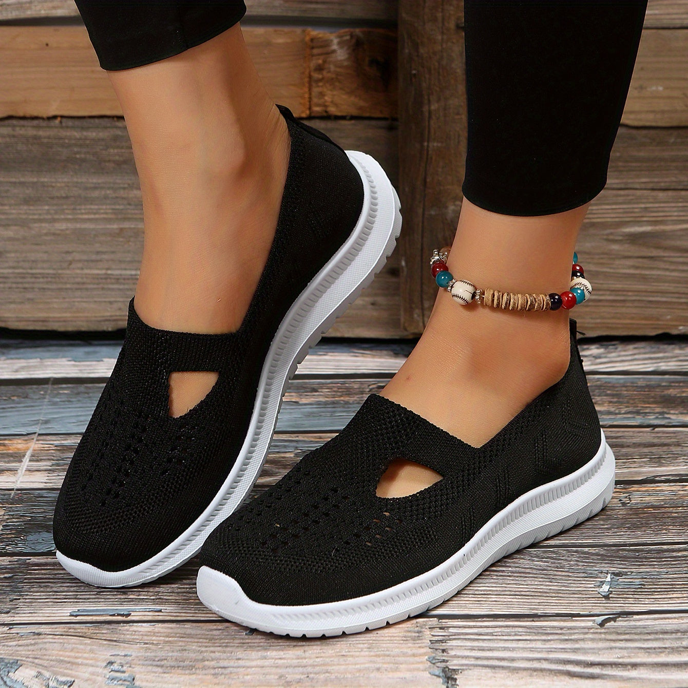 Women's Lightweight Slip On Knit Sneakers