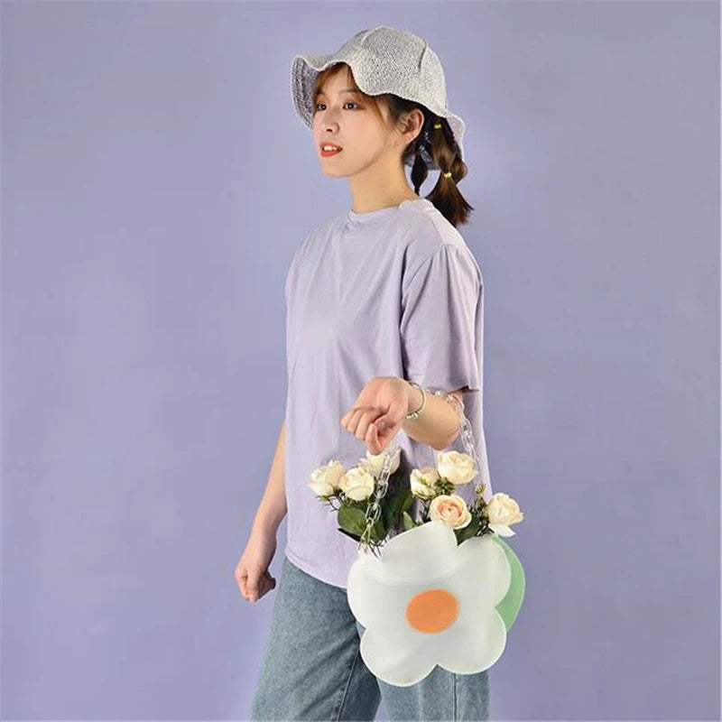 Flowers Shape Shoulder Bag with Acrylic Chain