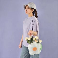 Flowers Shape Shoulder Bag with Acrylic Chain