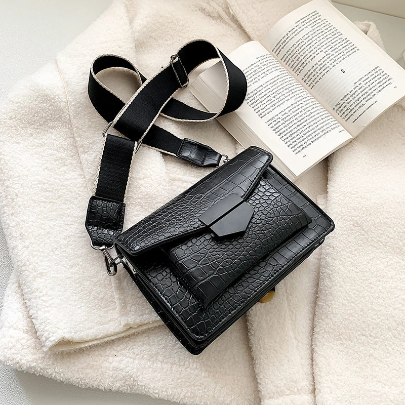 Retro Style Mini Handbag Shoulder Bag Wallet