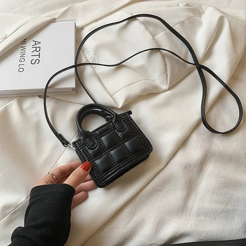 Women's Mini Pearl Crossbody Bag Chain Handbag