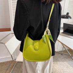 Women's Leather Saddle Crossbody Bag