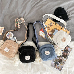 Hot Autumn And Winter Bear Messenger Bag Women Plush Mobile Phone Bag