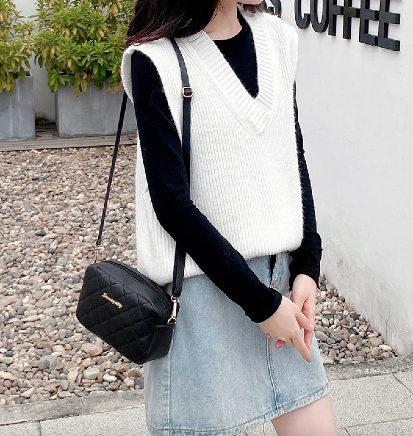 Embroidered Rhombus Shoulder Bag Chain Crossbody Phone Purse