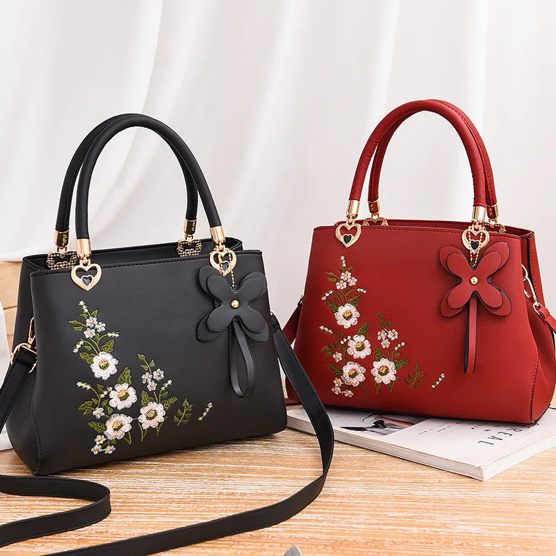 Embroidery High Capacity Women's Handbag