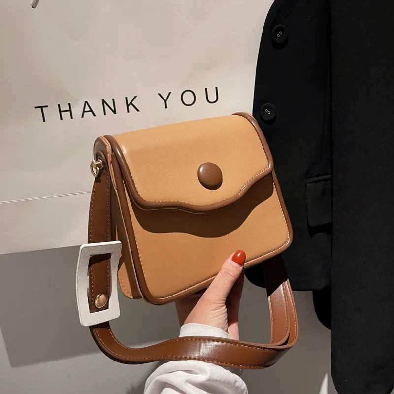 Vintage Leather Crossbody Bag for Women Lock Shoulder Handbag