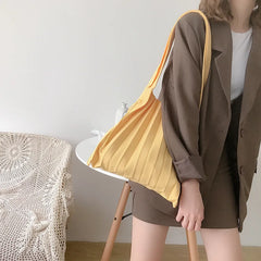 Knitted Pleated Handbag Large Capacity Messenger Bag