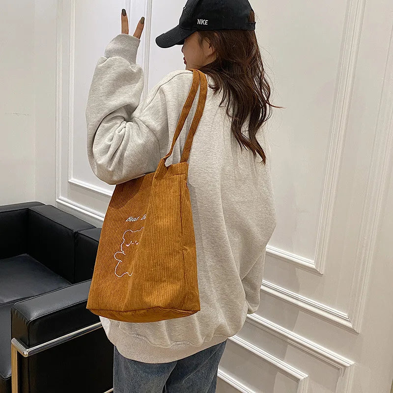 Vintage Shoulder Bag with Outside Pocket