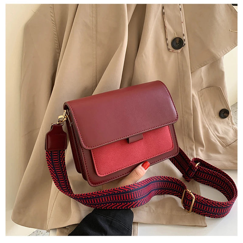 Women's Wide Shoulder Messenger Bag