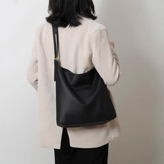 Fashionable Women Shoulder Bags PU Leather Daily Casual Multi-function Tote