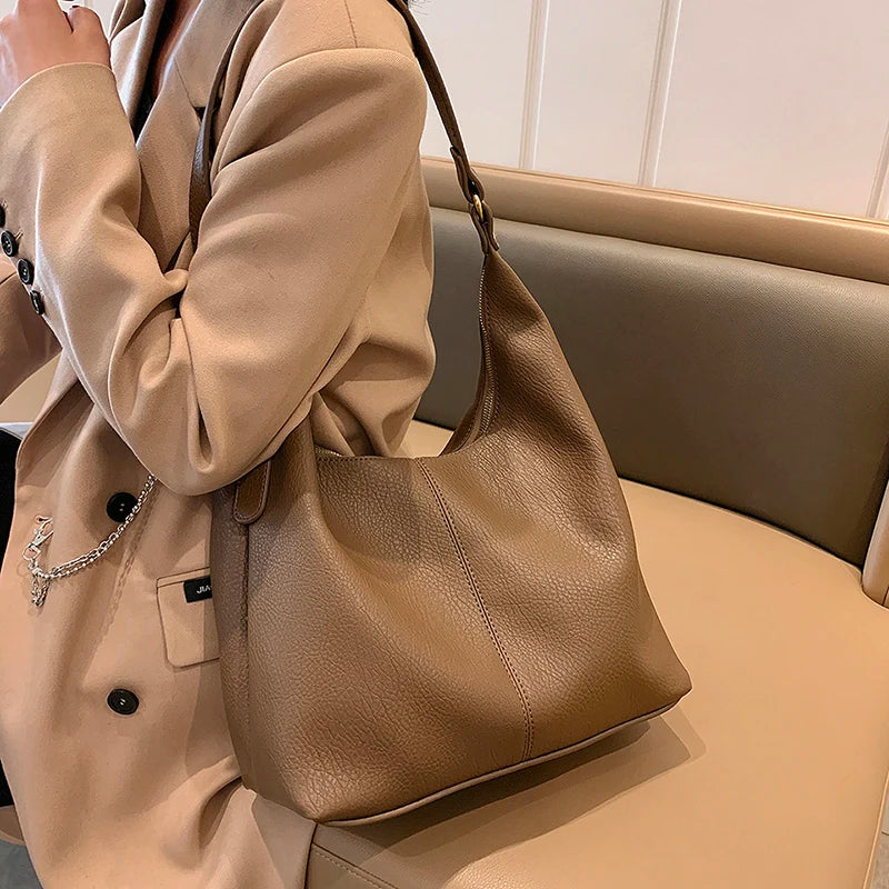 Stylish Zipper Women Shoulder Bags PU Leather For Work Daily