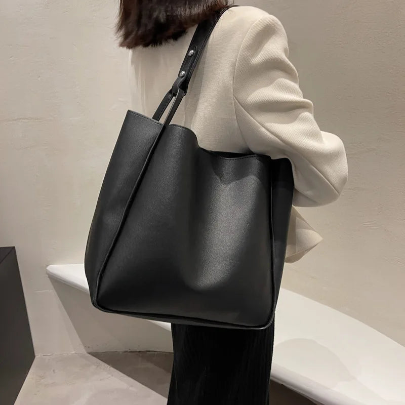 Vintage Shoulder Bags Large Capacity Female Tote Bags PU Leather