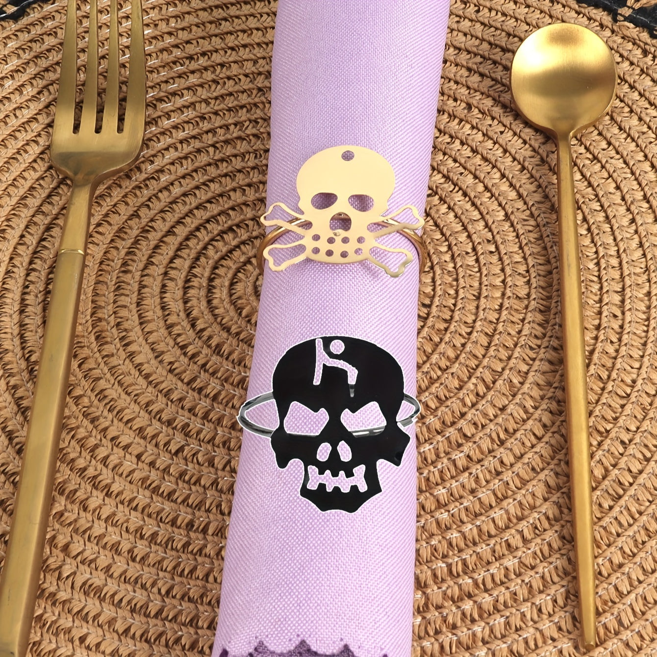 2pcs Skull Shape Metal Napkin Rings Halloween Table Decor