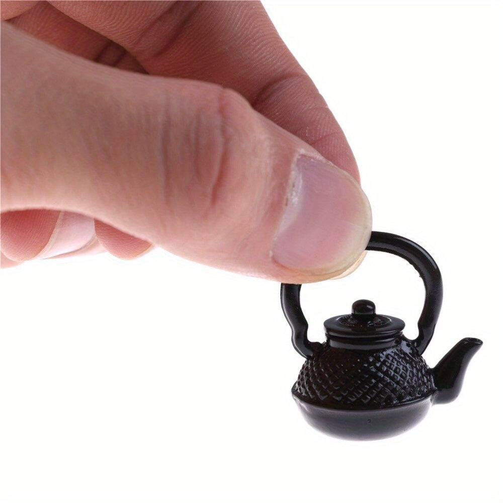 Mini Metal Kettle for Dollhouses 1:12 Scale Kitchen Accessory