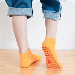 6 Pairs Solid Non-Slip Floor Socks for Kids & Adults - Trampoline Socks