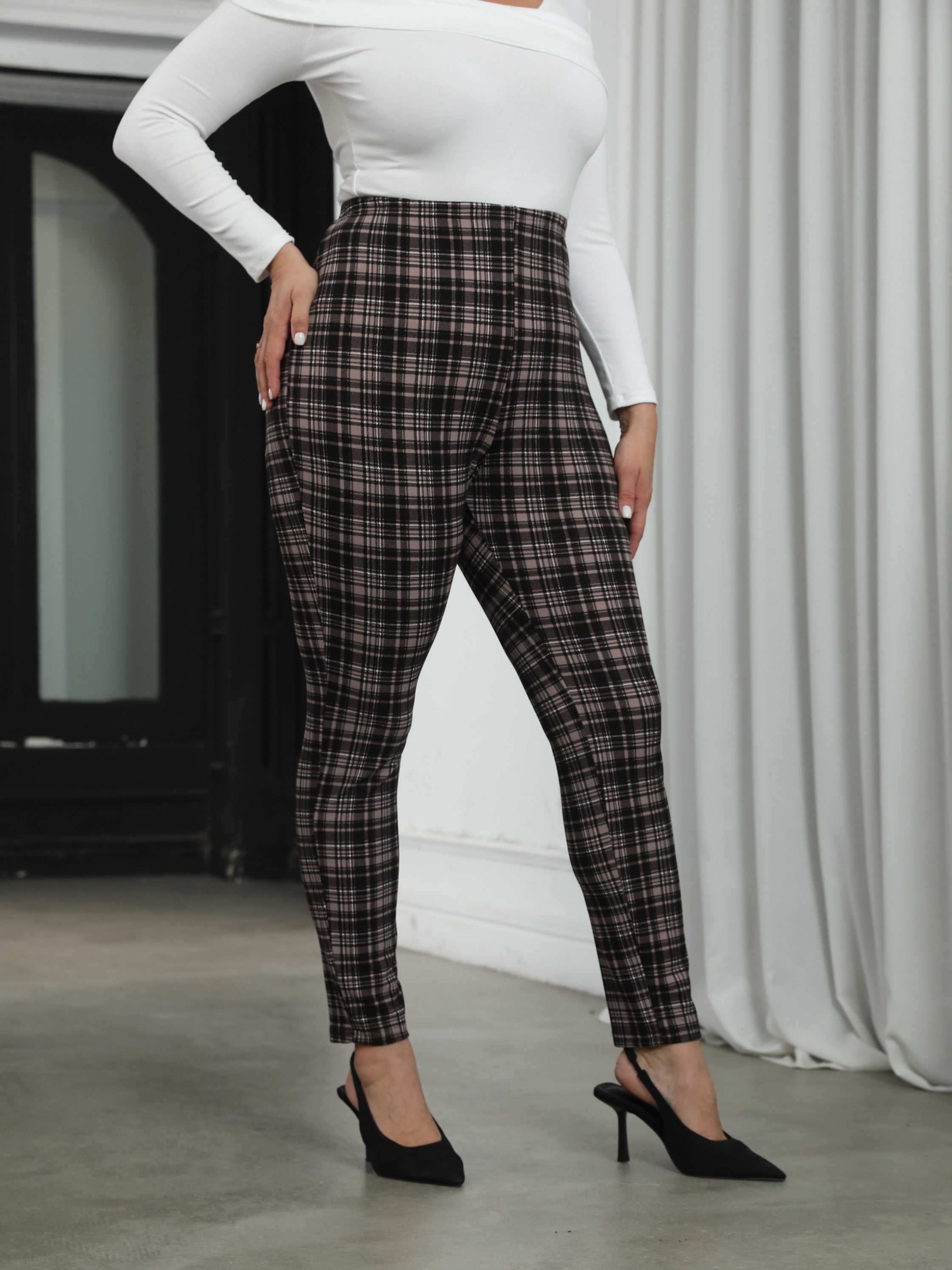 Plaid Print High Rise Skinny Trousers