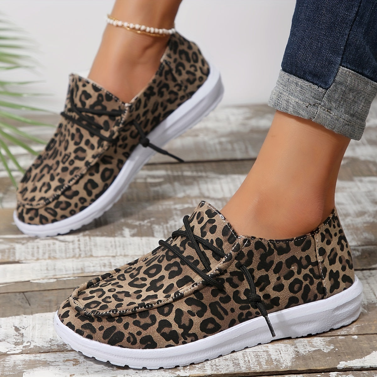 Leopard Print Boat Shoes Lightweight Low Flats Women's Footwear