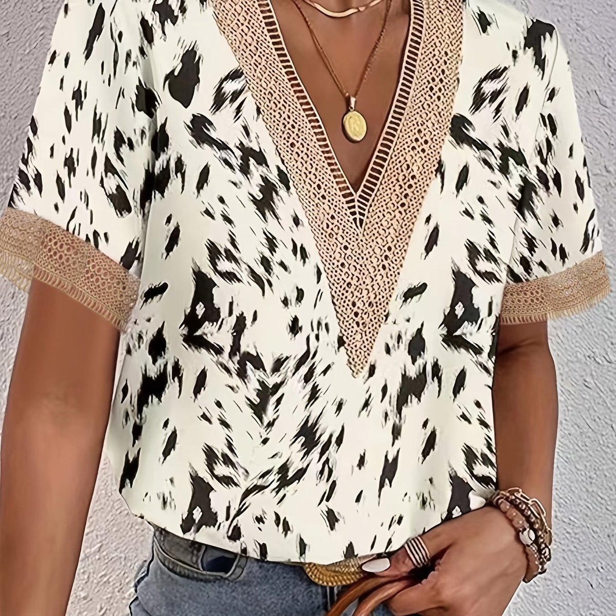  Casual Leopard Print Blouse V Neck Top