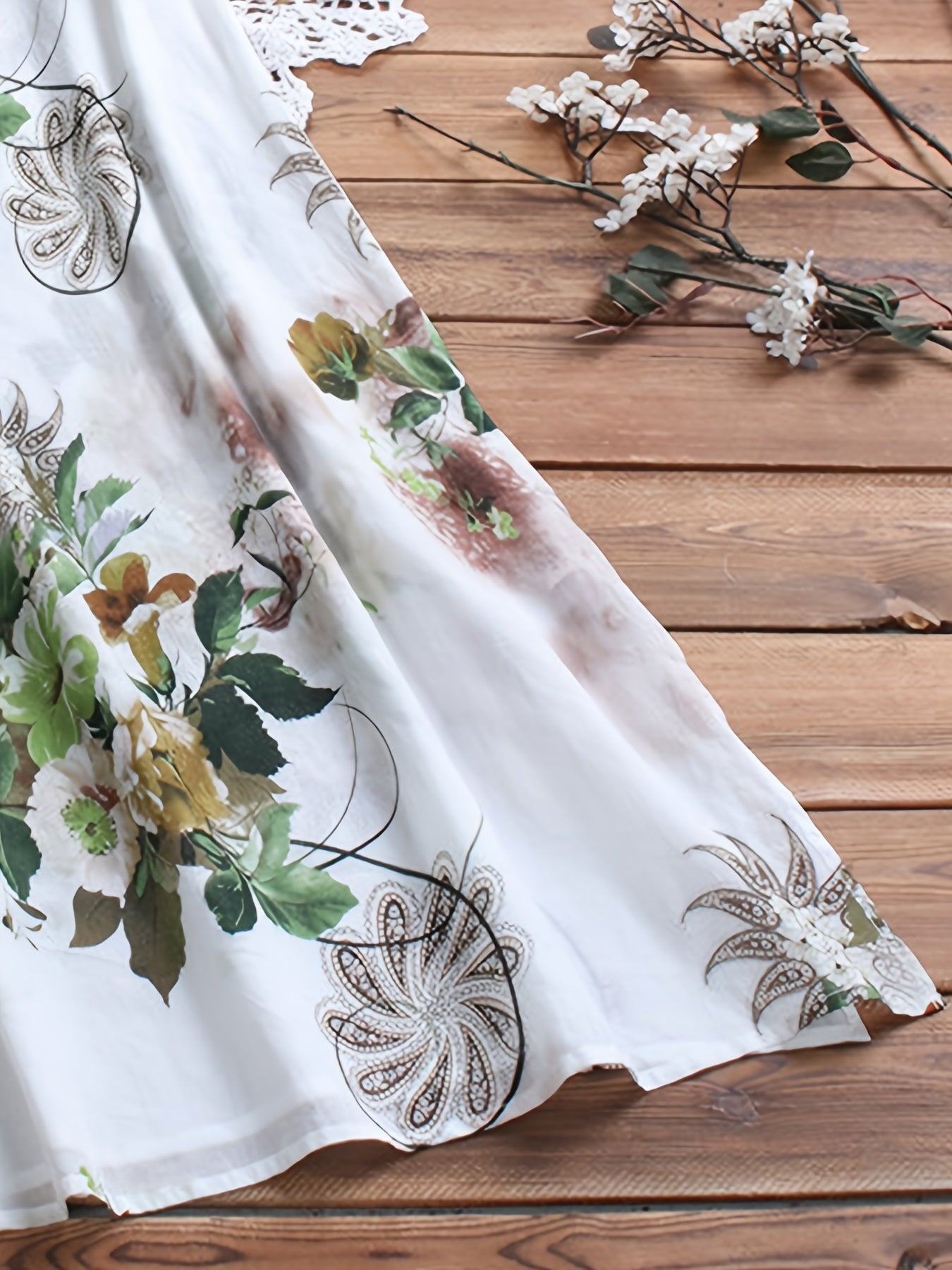  Floral Print Lace Strap Cami Dress