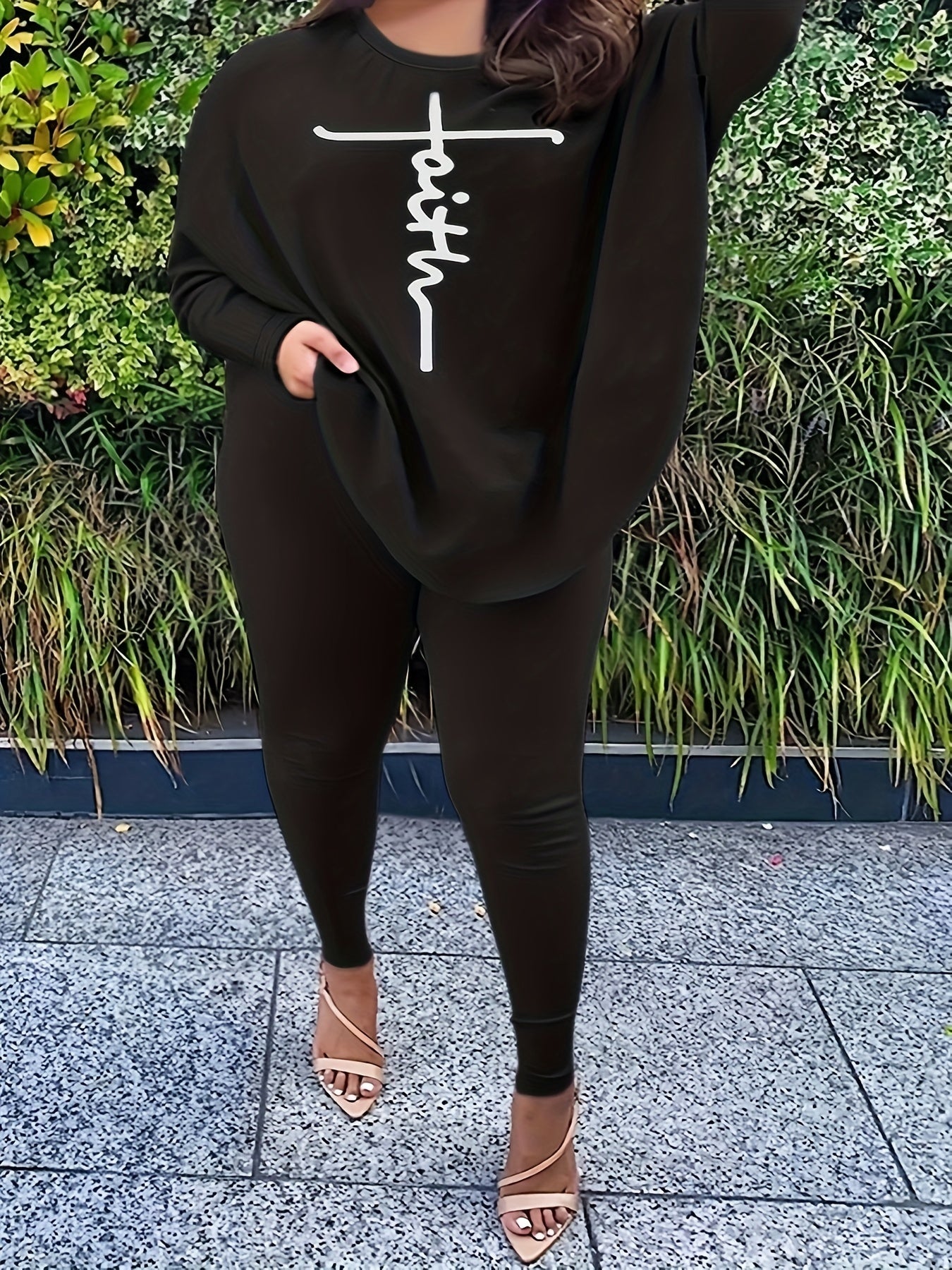 Plus Size Casual Outfit Women's Plus Cross Letter Print Top & Pants Set