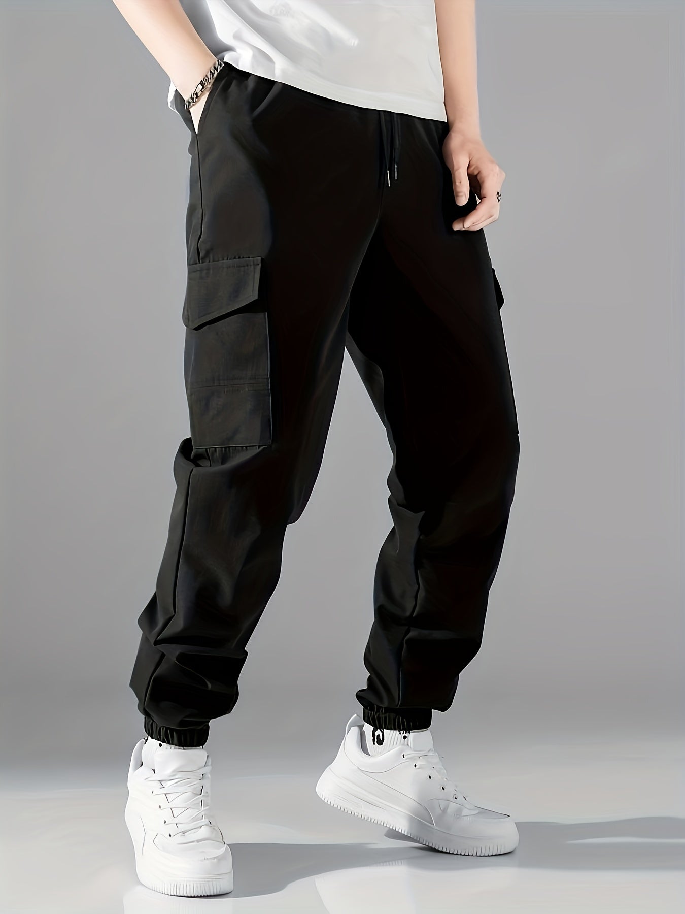 Men's Casual Cargo Pants with Flap Pocket