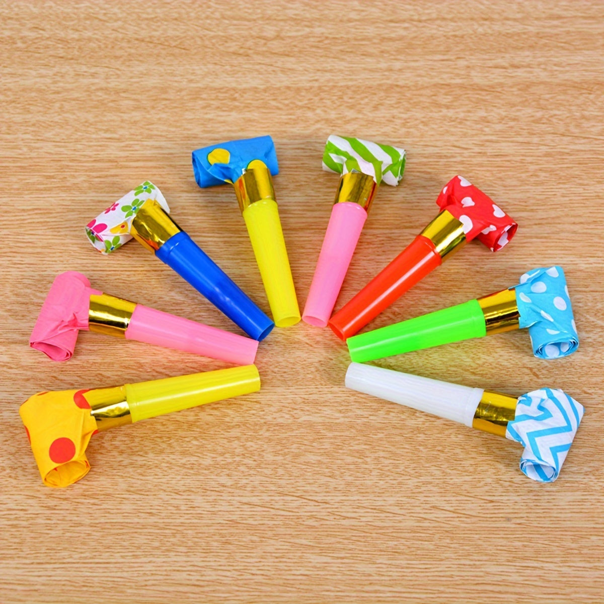 20pcs Plastic Whistle for Party Event Aid Props