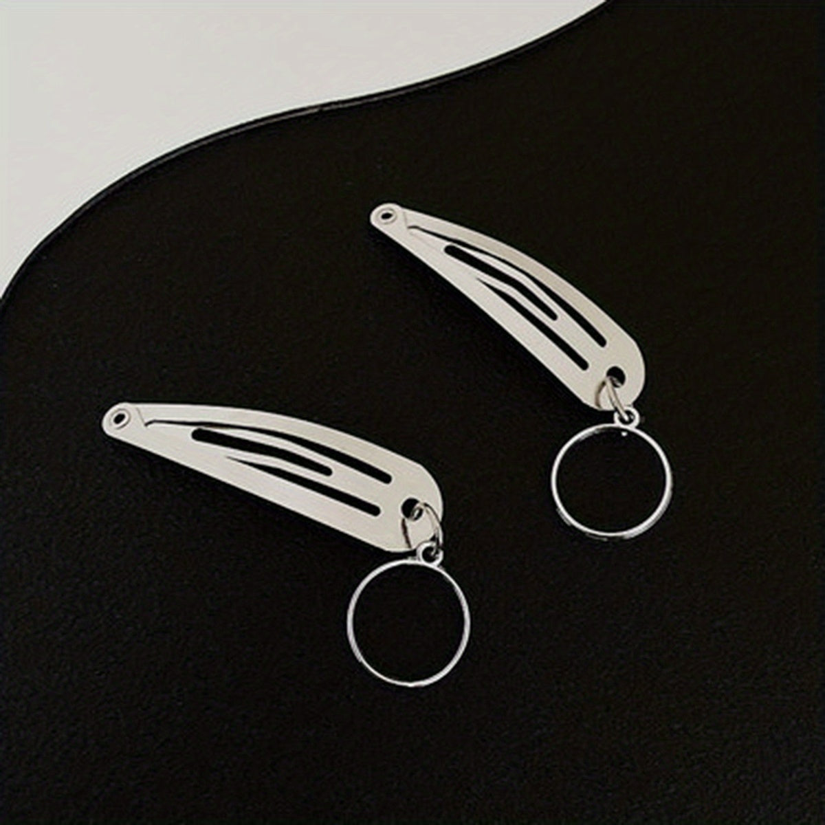 2pcs Heart & Cross Decor Hair Clip Metal Snap Clip Y2K Non Slip Hollow