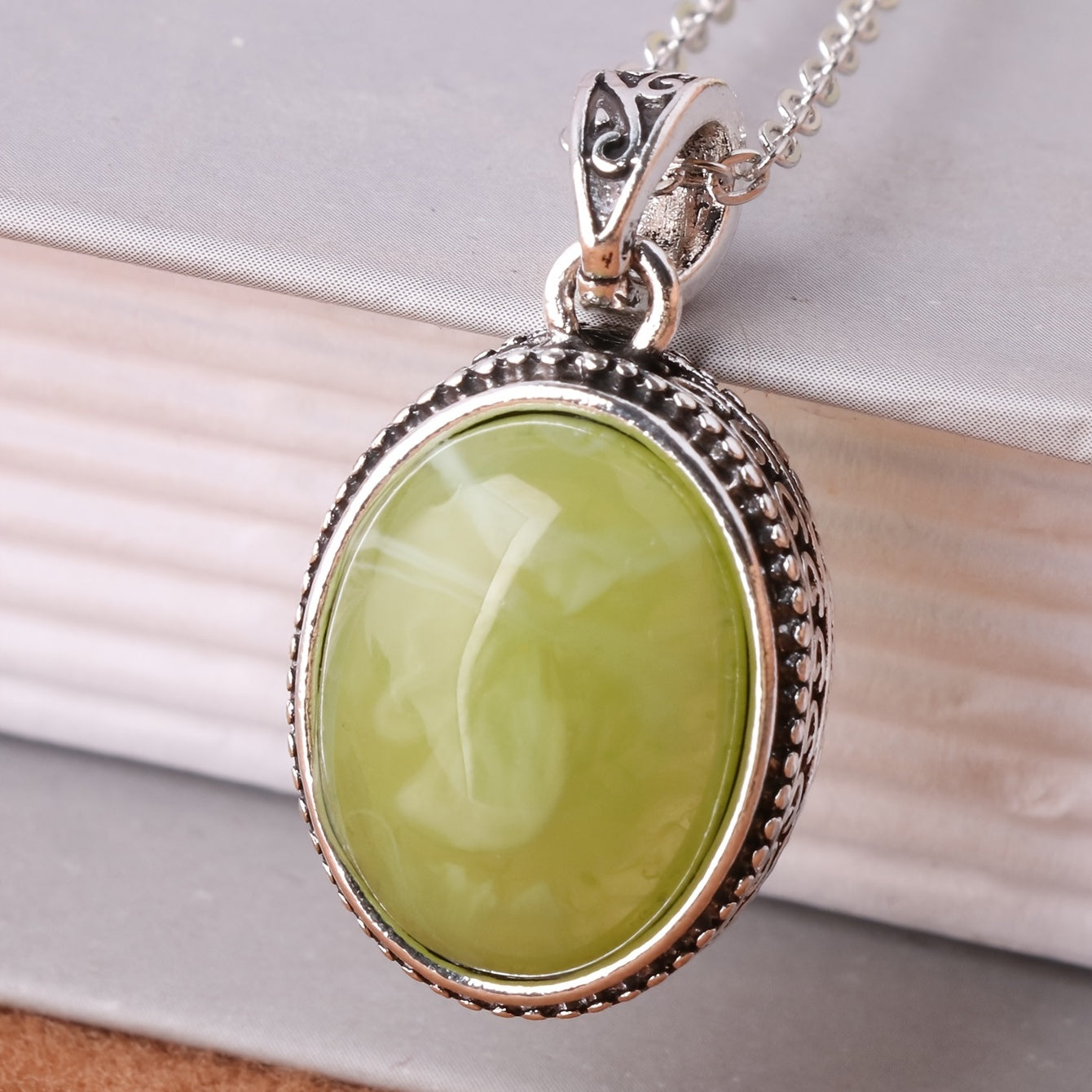 Vintage Oval Side Carved Necklace