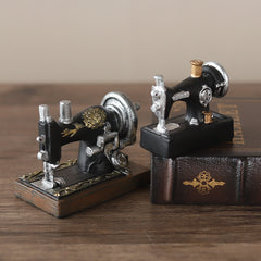 European Retro Resin Ornament Sewing Machine Model Decoration