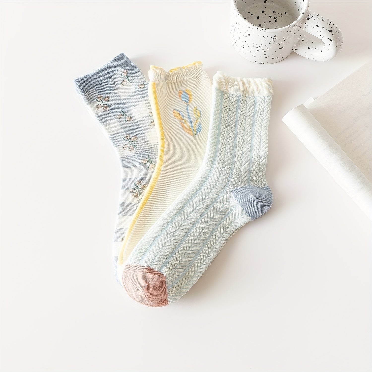 3 Pairs Tulip Ruffle Socks Sweet & Mid Tube Women's Stockings